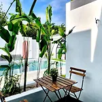 Ipoh Santorini Mini - Hotel Inspired